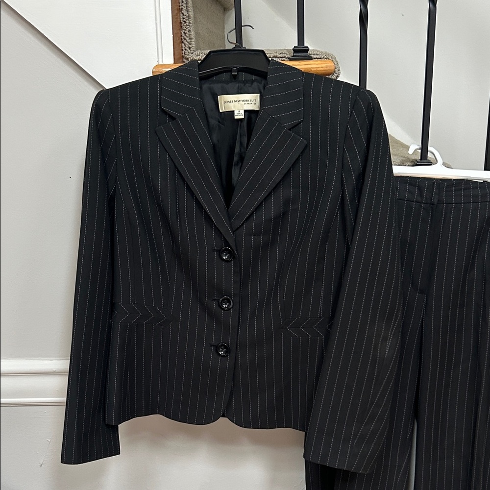 Vintage Jones New York Charcoal Pinstripe Suit Set